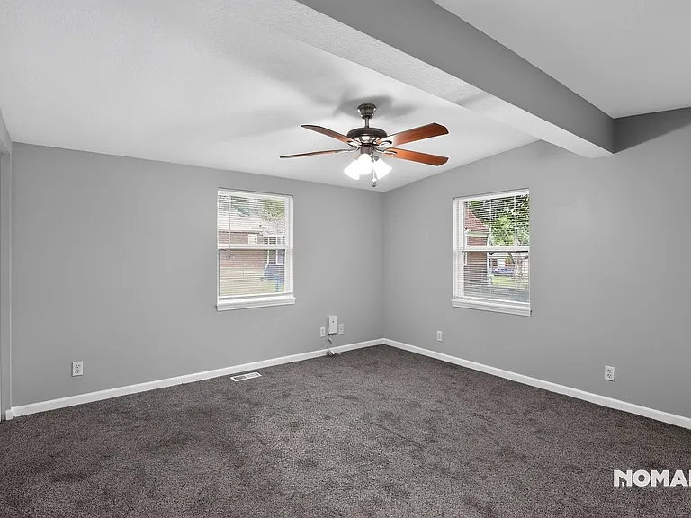420 E Aberdeen St — Photo 9