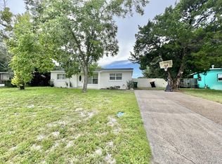 411 Shrewsbury Rd, Mary Esther, FL 32569