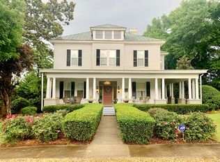 225 N Indian Springs Dr, Forsyth, GA 31029