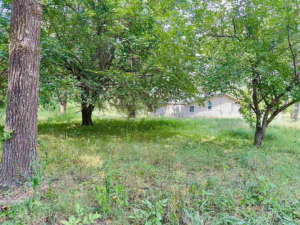 2nd image of 84 James Rd