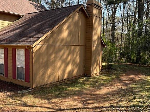 5th image of 1511 Marshall Ln SE