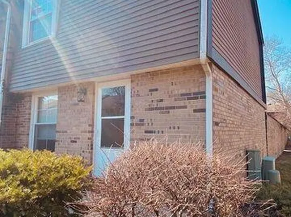 2442 Hardesty Dr S #S1, Columbus, OH 43204