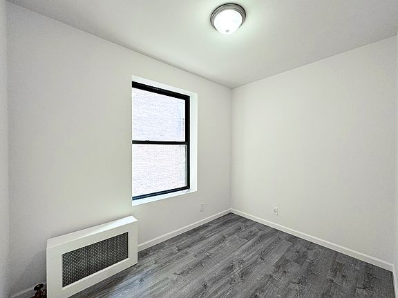 5th image of 254 Manhattan Ave APT 2C
