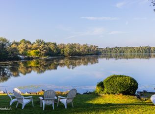 292 Shore Rd, Pittsfield, MA 01201