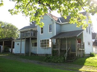 44 Franklin St, Gloversville, NY 12078
