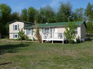 1615 N Kent Rd, Hutchinson, KS 67501