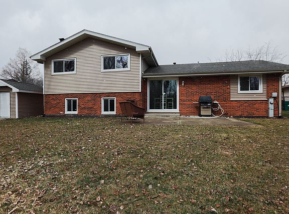 2nd image of 12263 W Lake View Dr