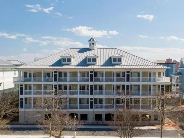 4 Fountain Dr E Unit 3D, Ocean City, MD 21842