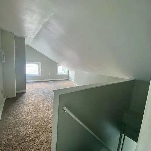 7 W Hollister St — Photo 9