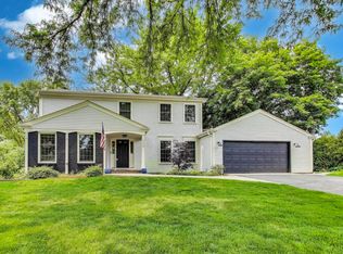 1480 Briar Cv, Wheaton, IL 60189