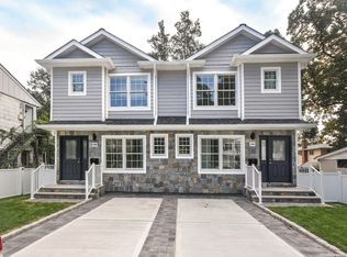 28 Kirkwood Rd, Port Washington, NY 11050