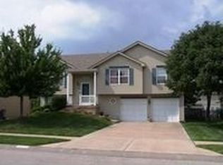 16572 W 154th St, Olathe, KS 66062