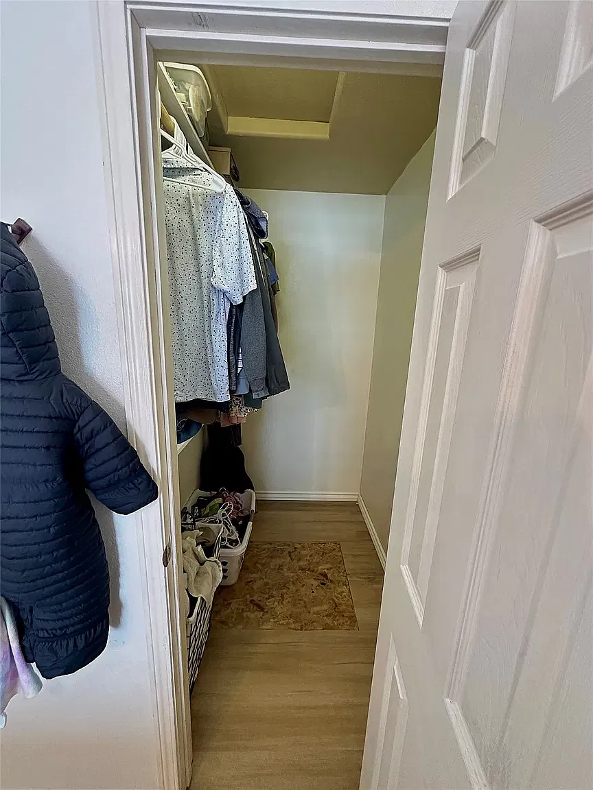 4 bed, 1816 sqft, $2,500 — Photo 3
