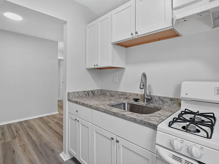 5821 Field Pl NE — Photo 41