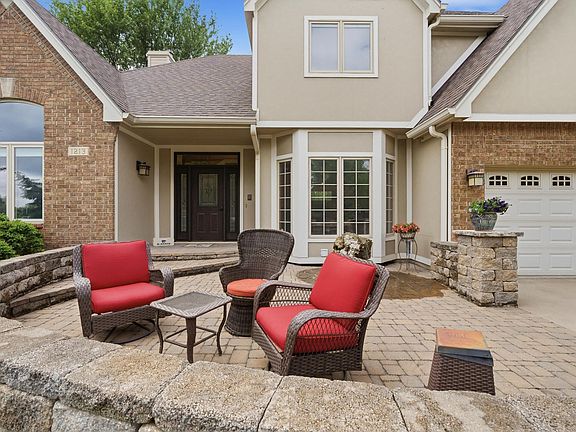 3rd image of 1213 Greystone Pl