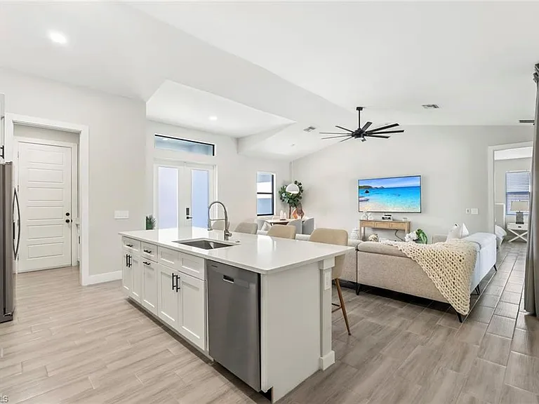 4600 Key Largo Ln — Photo 12