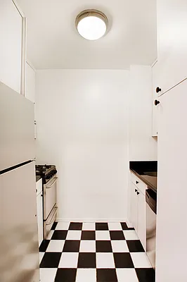 Sold by Luxe Group | media 4