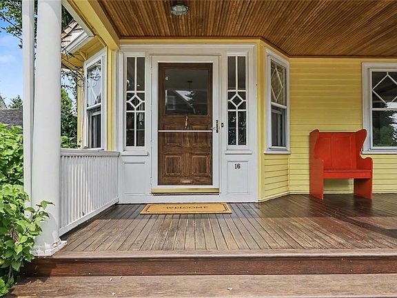 4th image of 16 Hudson Pl
