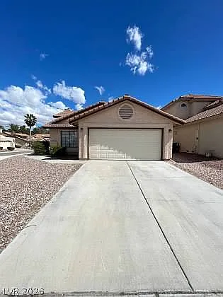 372 Rushing Creek Ct