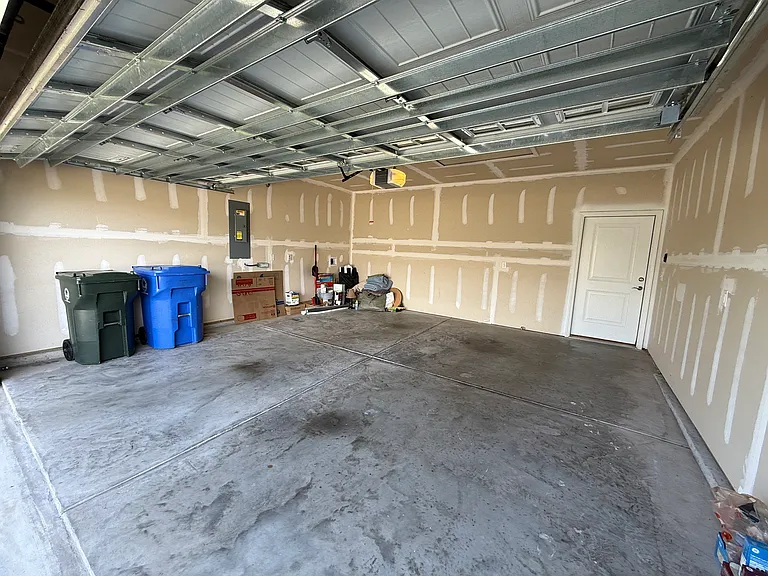 2 Car Garage