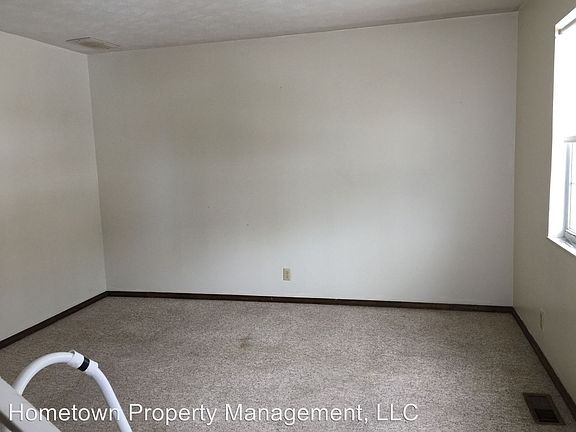5th image of 19 Brown Ave #B