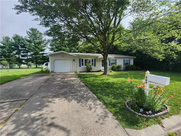 504 W Holly St, Robinson, IL 62454