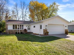 1500 S Rebecca Ln, Appleton, WI 54915
