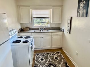 716 NW 4th Ave UNIT B, Gainesville, FL 32601