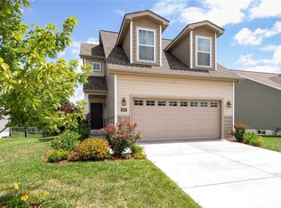 6809 Wadlow Ct, Godfrey, IL 62035