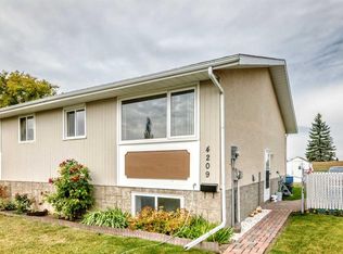 4209 E 54th Ave, Innisfail, AB T4G1K4