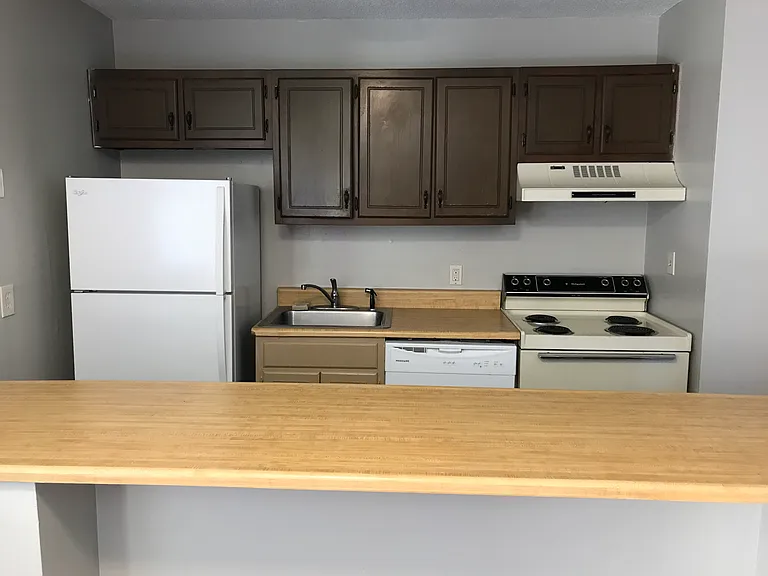 1439 Fernwood Glendale Rd #A — Photo 3