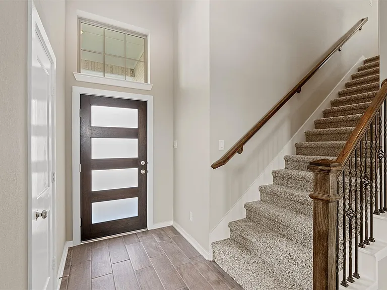 7026 Coneflower Creek Ct — Photo 5