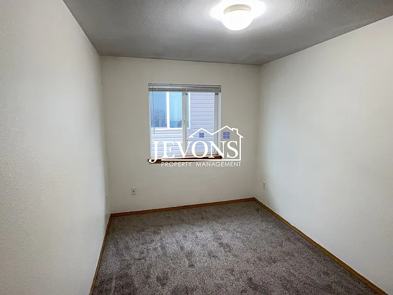 4538 S Warner St #A — Photo 13