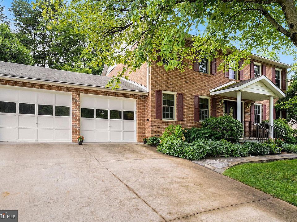 1st image of 6654 Old Blacksmith Dr