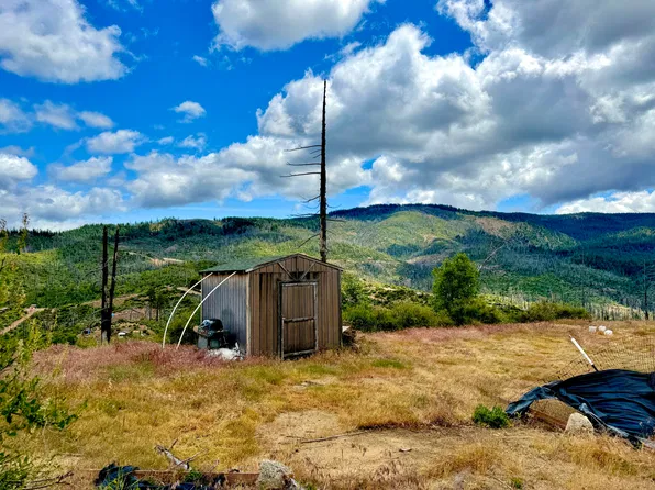 1441 Pipeline Rd, Hayfork, CA 96041
