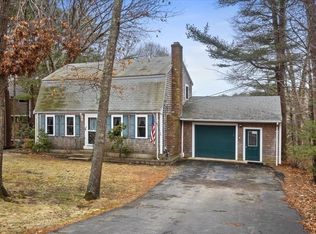 114 Meetinghouse Ln, Marshfield, MA 02050