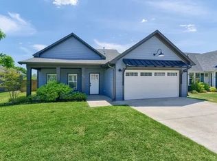 412 Carneros Dr, Sherman, TX 75092