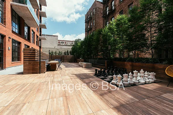 Rented by Highline Residential | media 23