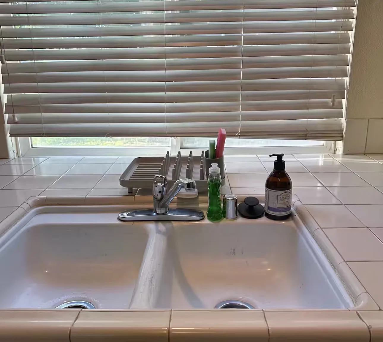 1942 Winter Haven Dr — Photo 4