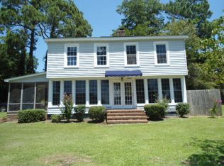 922 Park Dr, Washington, NC 27889