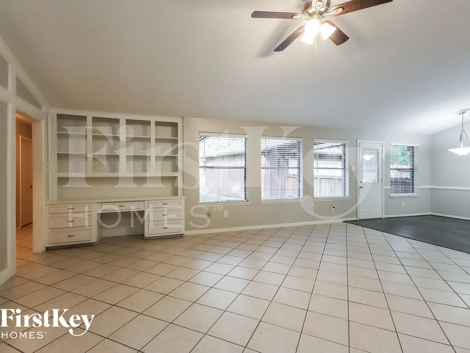 3 bed, 2.0 bath, 2184 sqft, $2,225 — Photo 3