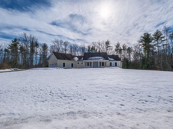2nd image of 17 Buzzell Road