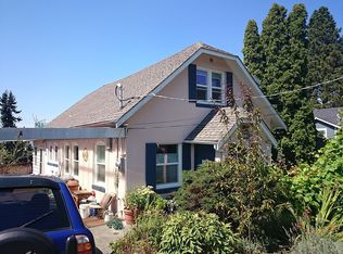 9281 46th Ave SW, Seattle, WA 98136