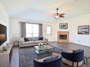 1631 Mount Zion Dr, Arlington, TX 76018