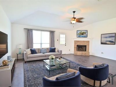 1631 Mount Zion Dr, Arlington, TX, 76018
