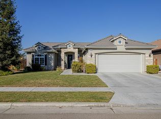 6328 W Wrenwood Ln, Fresno, CA