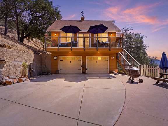 3rd image of 45771 Mineral King Road