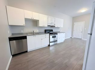 105 Cheever St UNIT 1, Hamilton, ON L8L5R8
