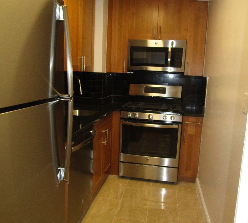 1st image of 250 E 63rd St APT 1101