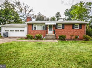5600 Justis Pl, Alexandria, VA